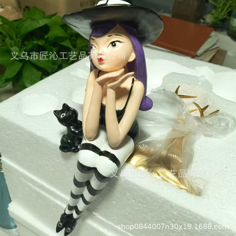 Halloween Witch Figurine Sitti - đánh giá và giá Desk Setup Green