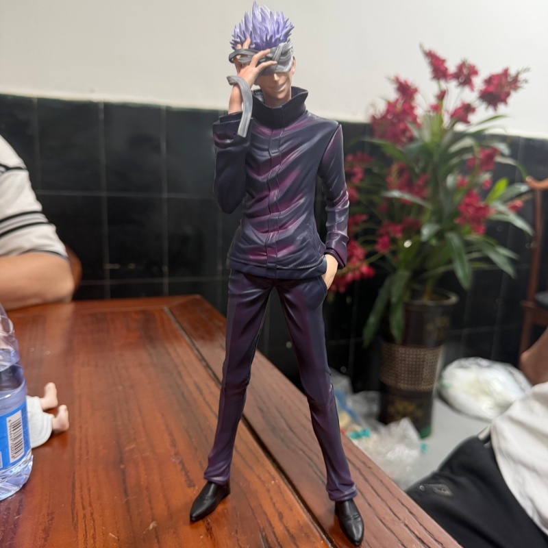 Jujutsu Kaisen Satoru Gojo GK  - đánh giá và giá Desk Setup Gifts