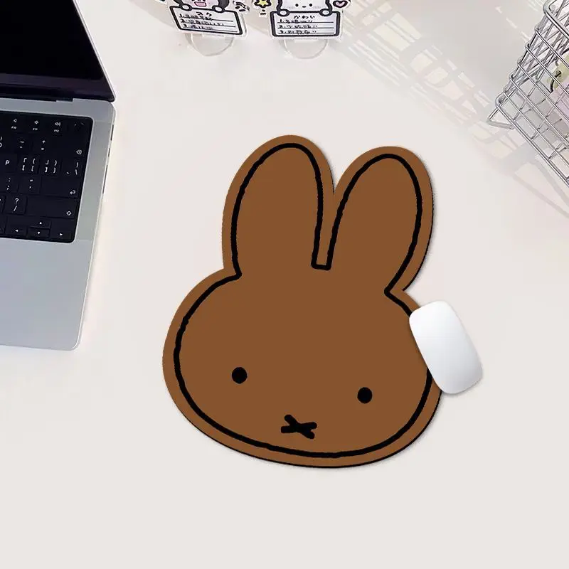 Kawaii Miffy Rabbit Shaped Mou - đánh giá và giá Desk Setup Rug